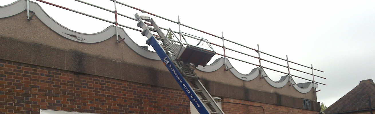 roof edge protection scaffolding hire Birmingham